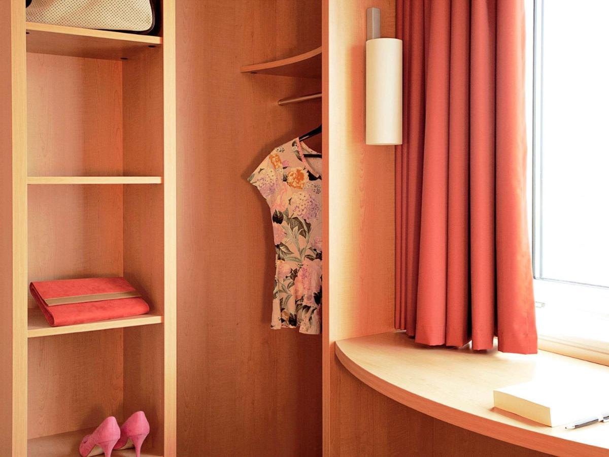 ホテル Ibis トレムセン エクステリア 写真